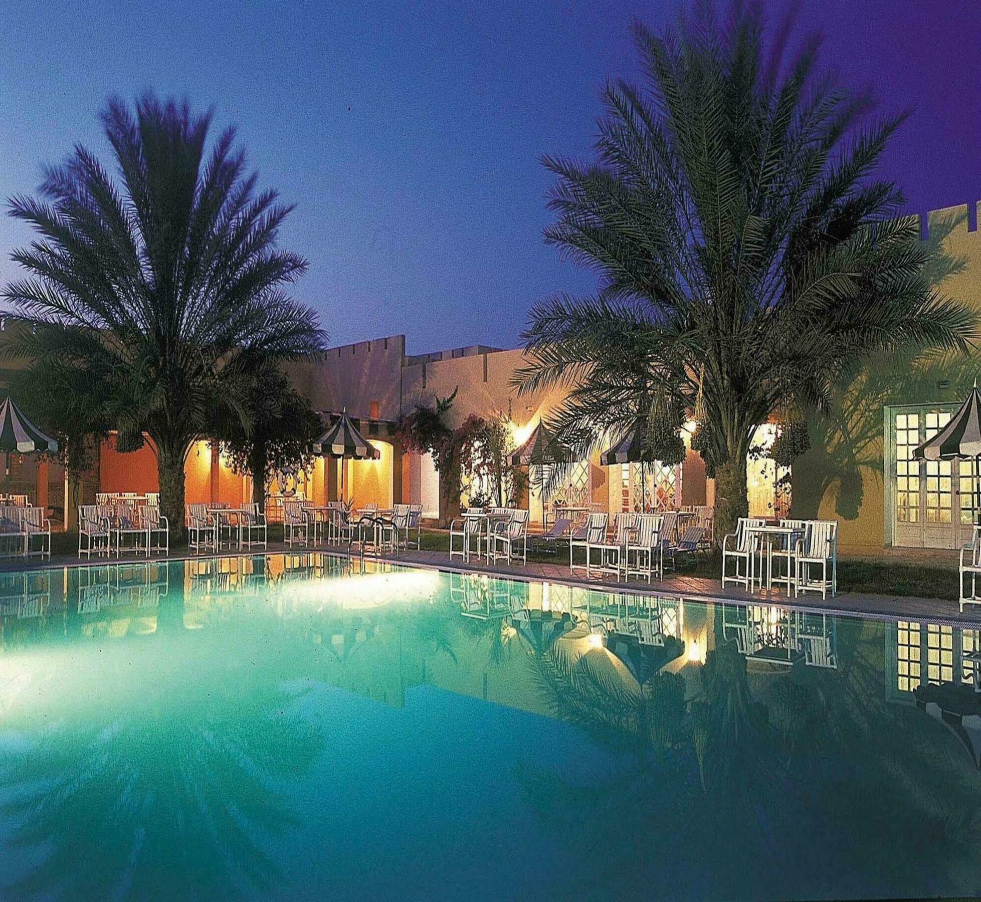 ホテル Sun Palm ドゥーズ エクステリア 写真