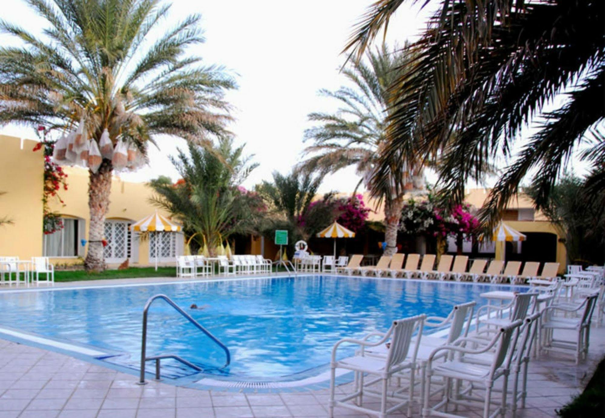 ホテル Sun Palm ドゥーズ エクステリア 写真